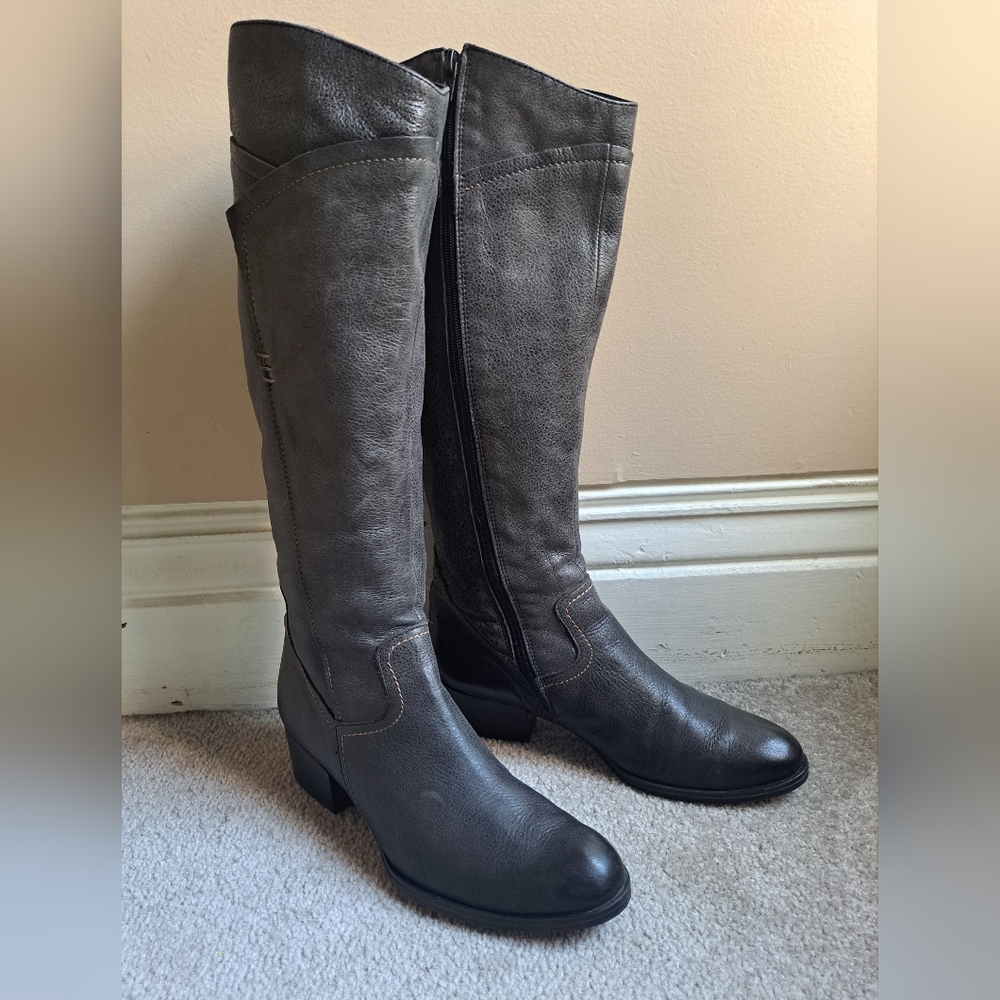 Euc dark Grey Brown Ingledews boots